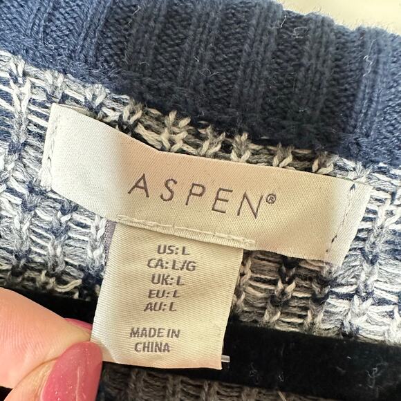 Ugly Christmas Sweater Teddy Bear LIGHTS UP Tinsel Xmas Party Winner Size Large - Picture 2 of 5